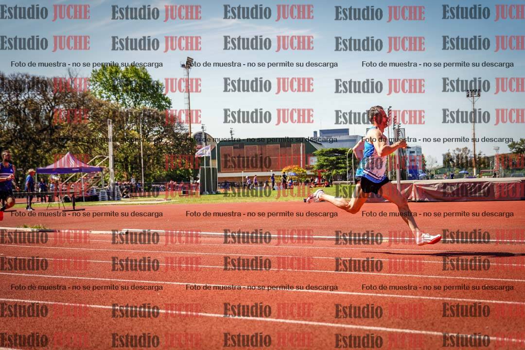 Fotos de los 400 m llanos de varones