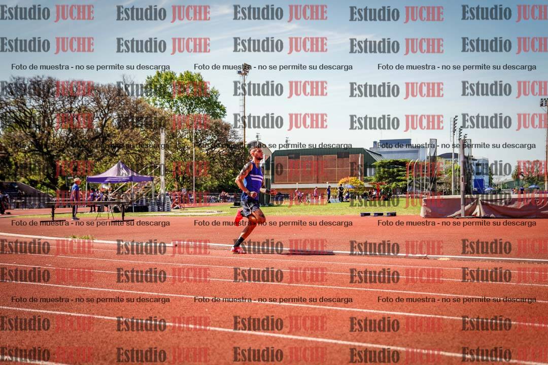 Fotos de los 400 m llanos de varones