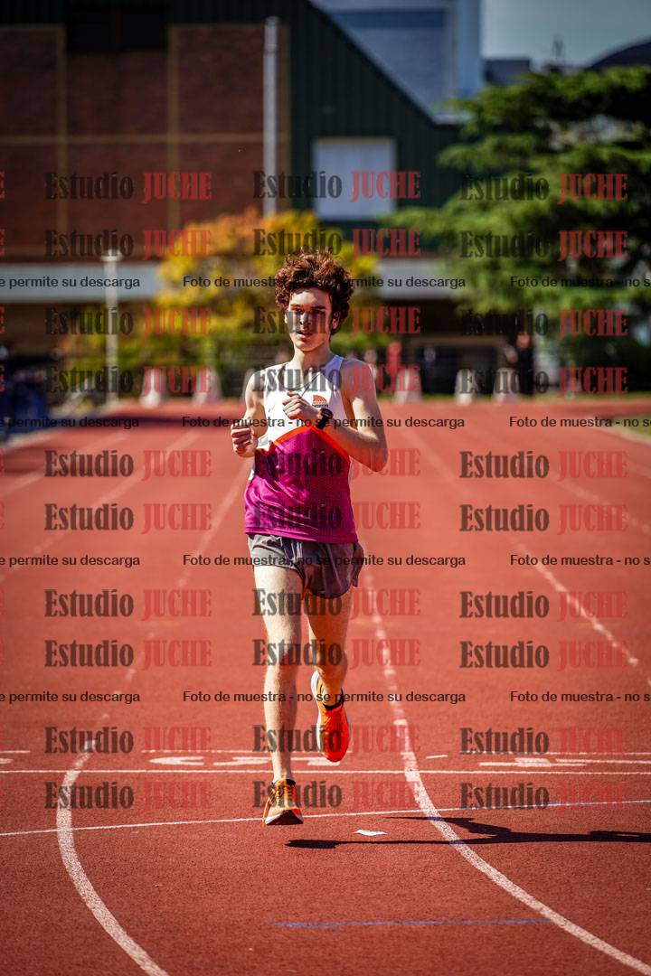 Fotos de los 400 m llanos de varones