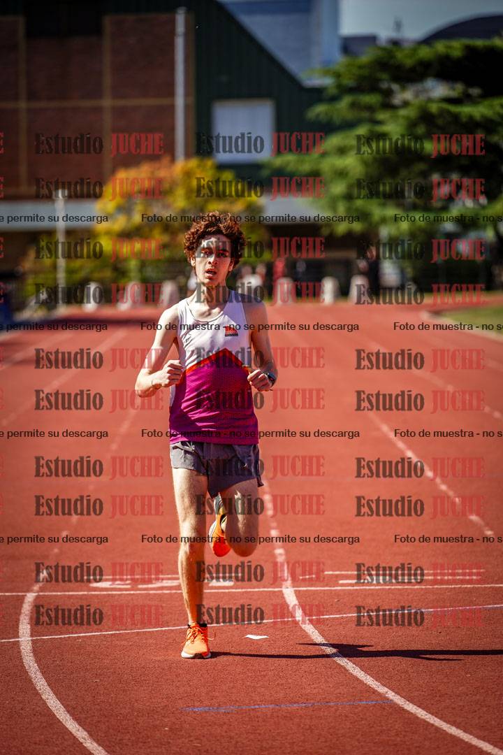 Fotos de los 400 m llanos de varones