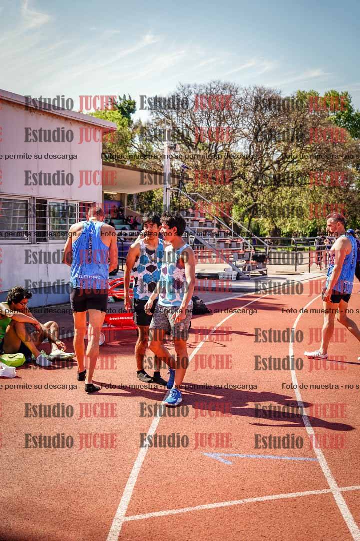 Fotos de los 400 m llanos de varones