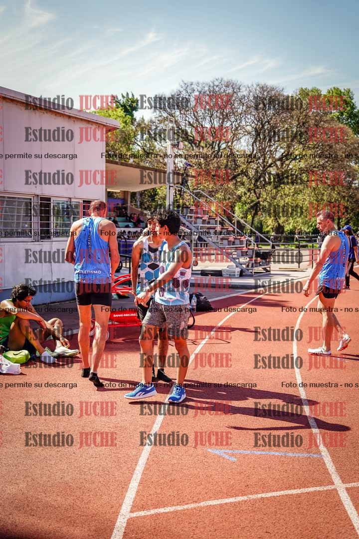 Fotos de los 400 m llanos de varones