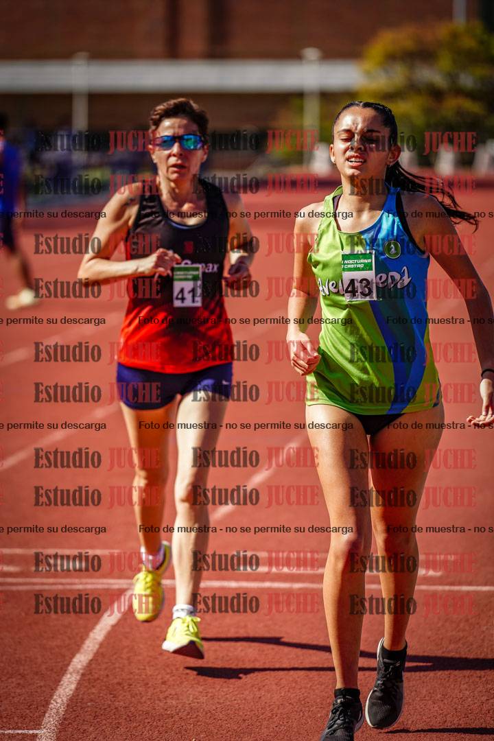 Fotos de los 1500 m llanos de mujeres