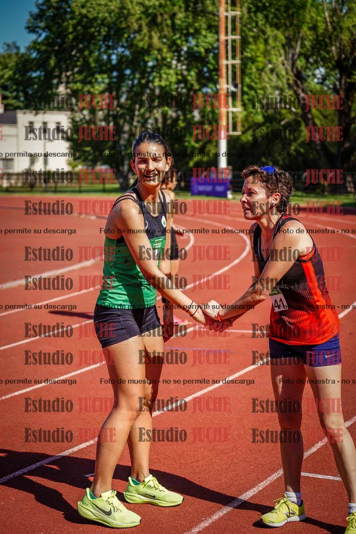 Fotos de los 1500 m llanos de mujeres