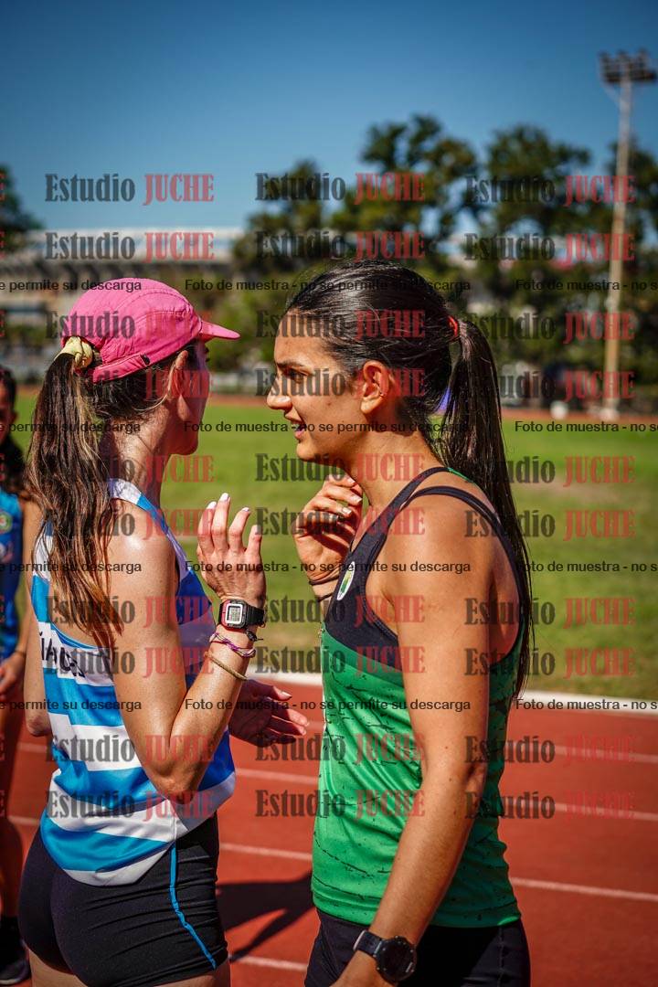 Fotos de los 1500 m llanos de mujeres