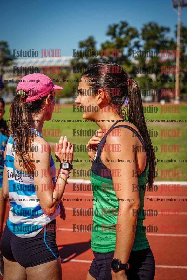 Fotos de los 1500 m llanos de mujeres