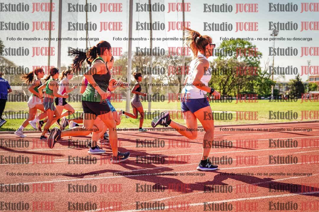 Fotos de los 1500 m llanos de mujeres