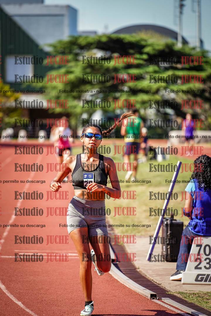 Fotos de los 1500 m llanos de mujeres