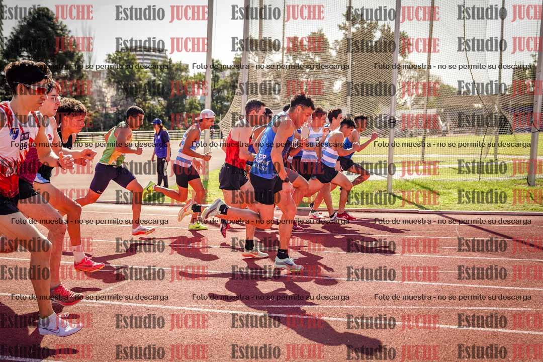 Fotos de los 1500 m llanos de varones