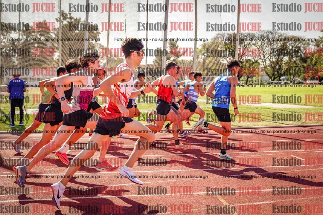 Fotos de los 1500 m llanos de varones