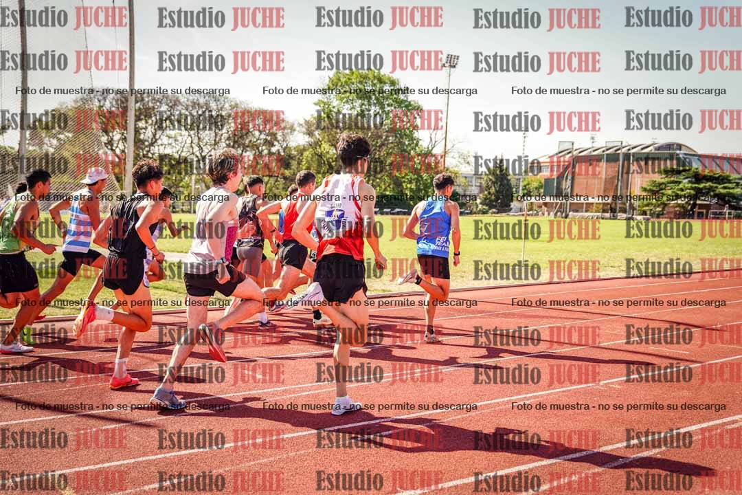 Fotos de los 1500 m llanos de varones