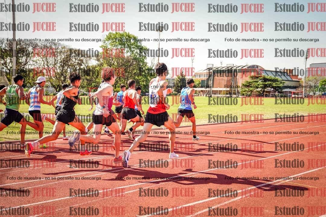 Fotos de los 1500 m llanos de varones