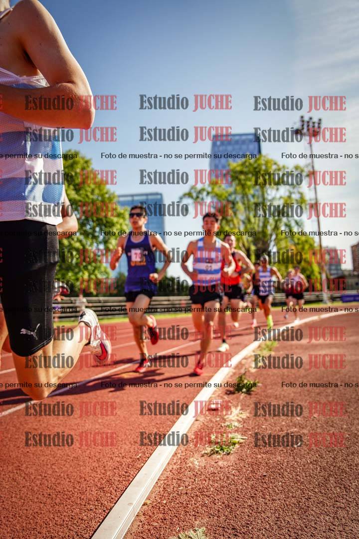 Fotos de los 1500 m llanos de varones