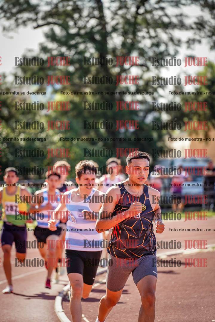 Fotos de los 1500 m llanos de varones