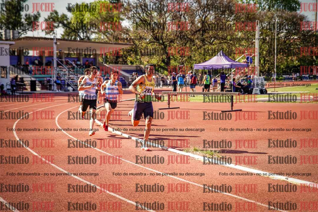 Fotos de los 1500 m llanos de varones