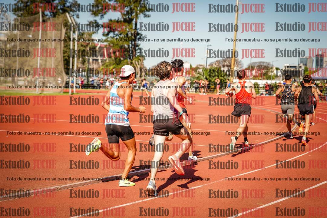 Fotos de los 1500 m llanos de varones
