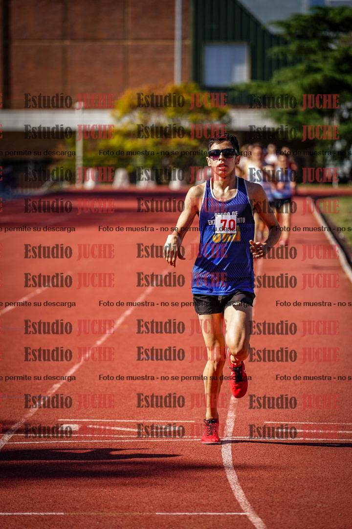 Fotos de los 1500 m llanos de varones