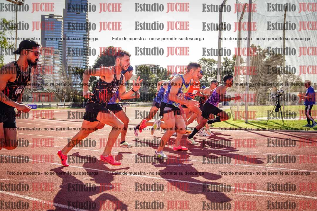 Fotos de los 1500 m llanos de varones