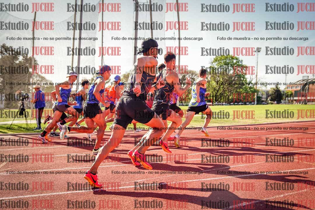 Fotos de los 1500 m llanos de varones