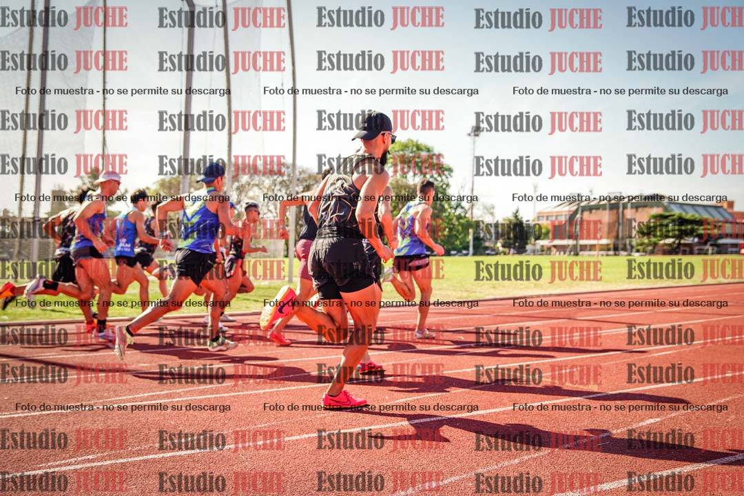 Fotos de los 1500 m llanos de varones