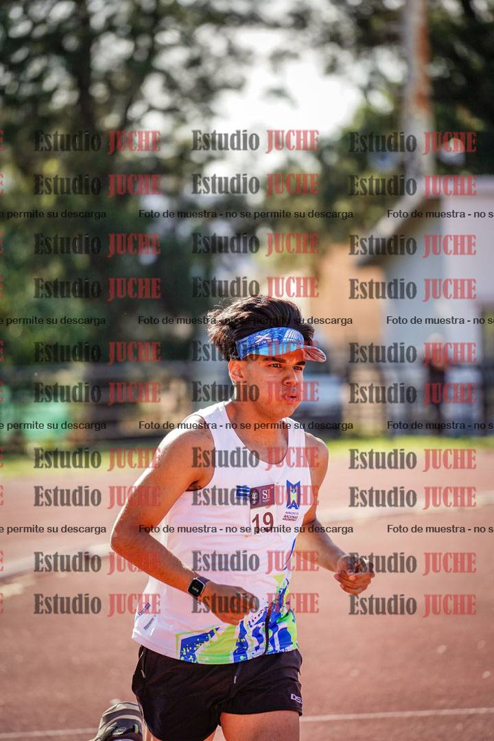 Fotos de los 1500 m llanos de varones