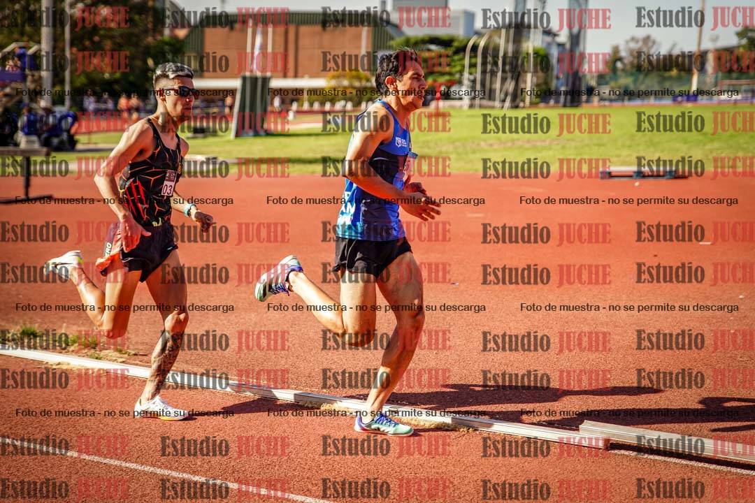 Fotos de los 1500 m llanos de varones