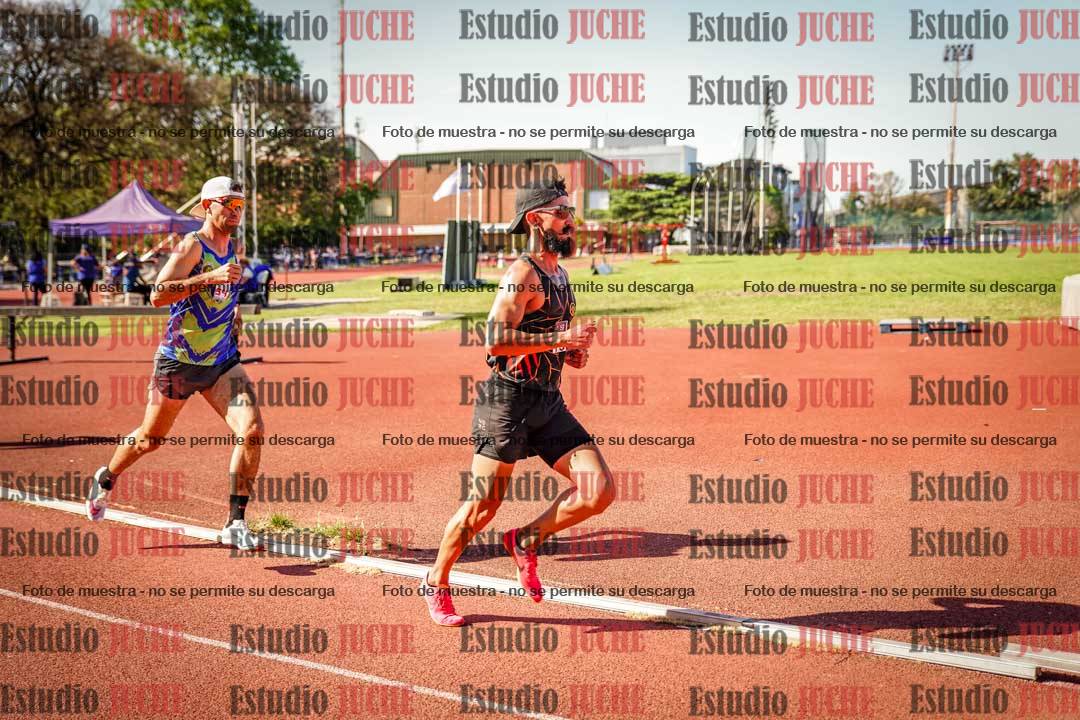 Fotos de los 1500 m llanos de varones