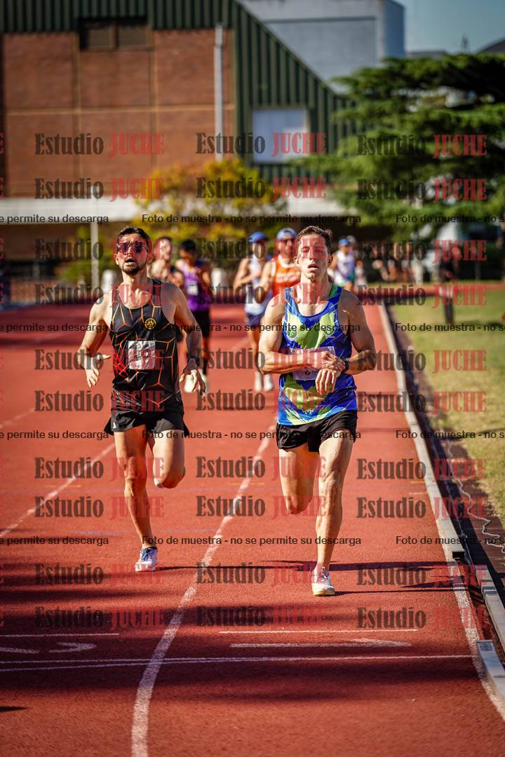 Fotos de los 1500 m llanos de varones