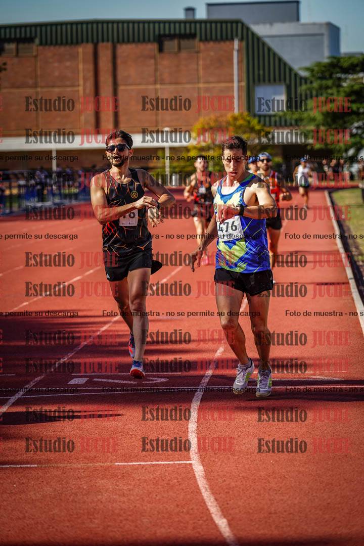 Fotos de los 1500 m llanos de varones