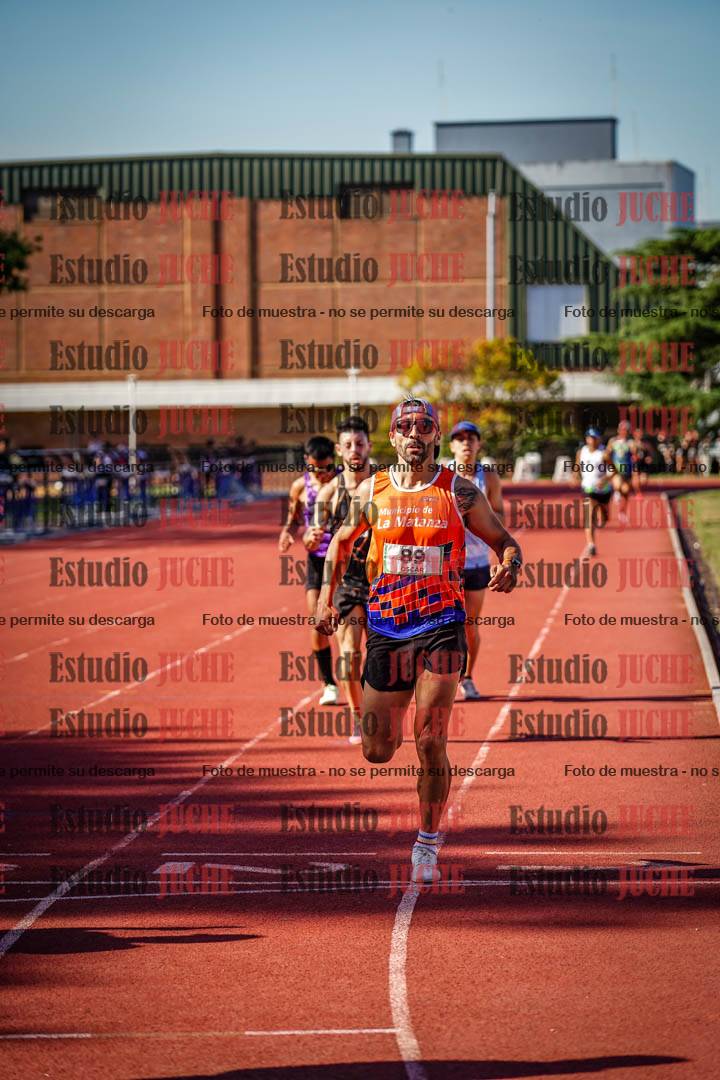 Fotos de los 1500 m llanos de varones