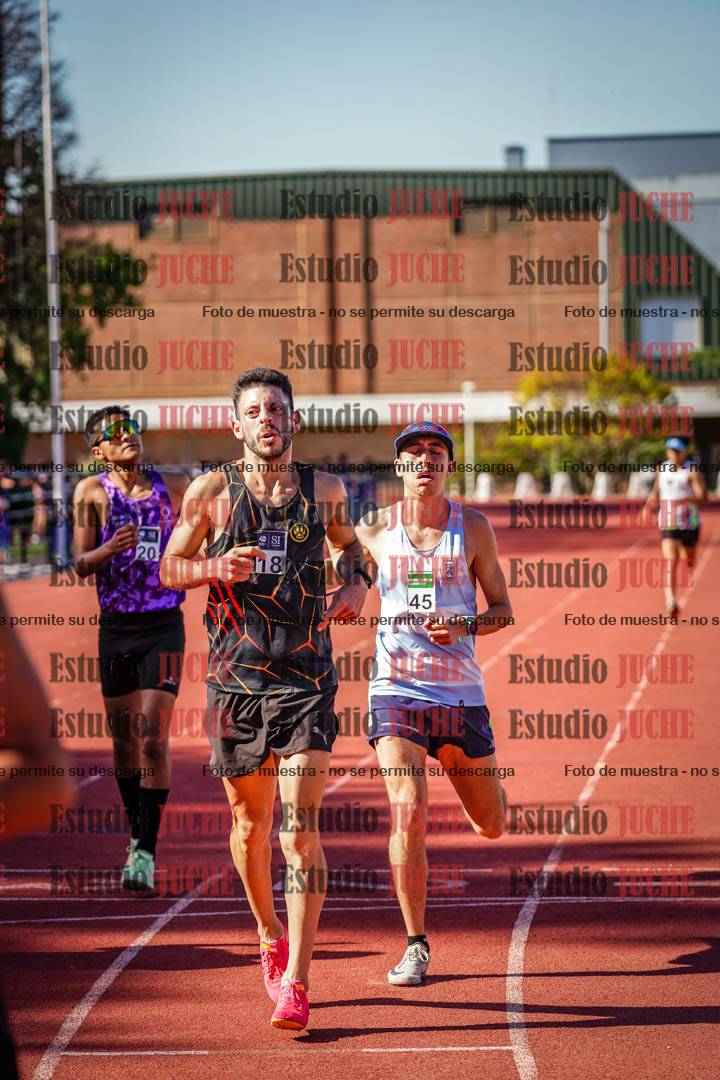 Fotos de los 1500 m llanos de varones