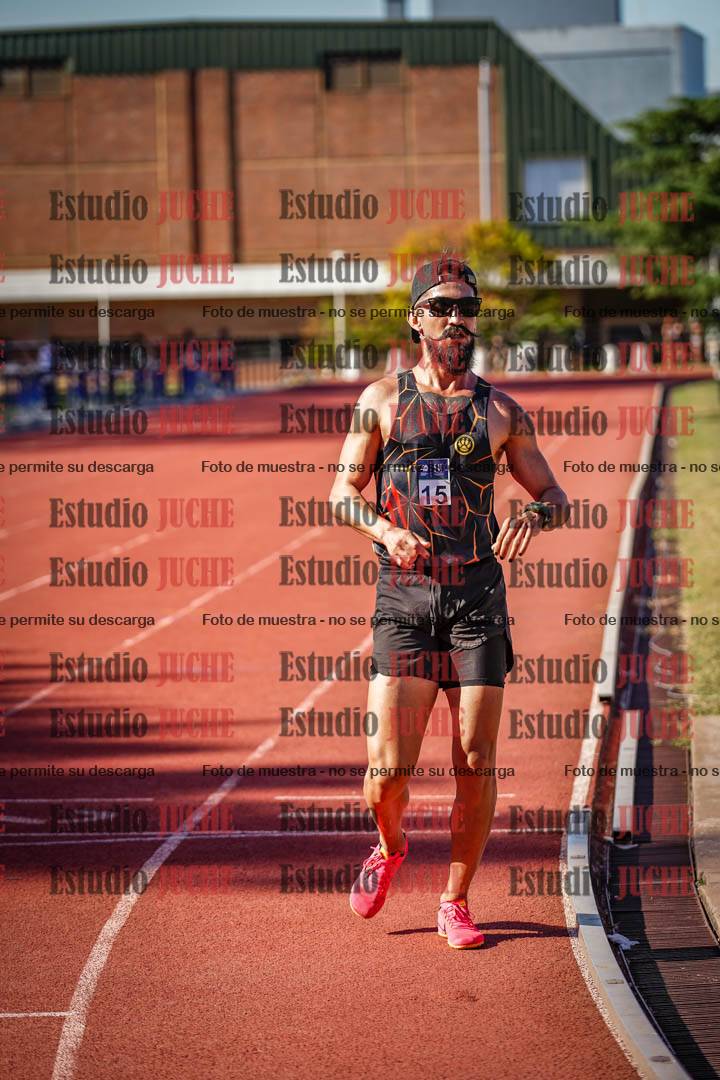 Fotos de los 1500 m llanos de varones