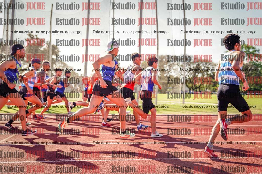 Fotos de los 1500 m llanos de varones