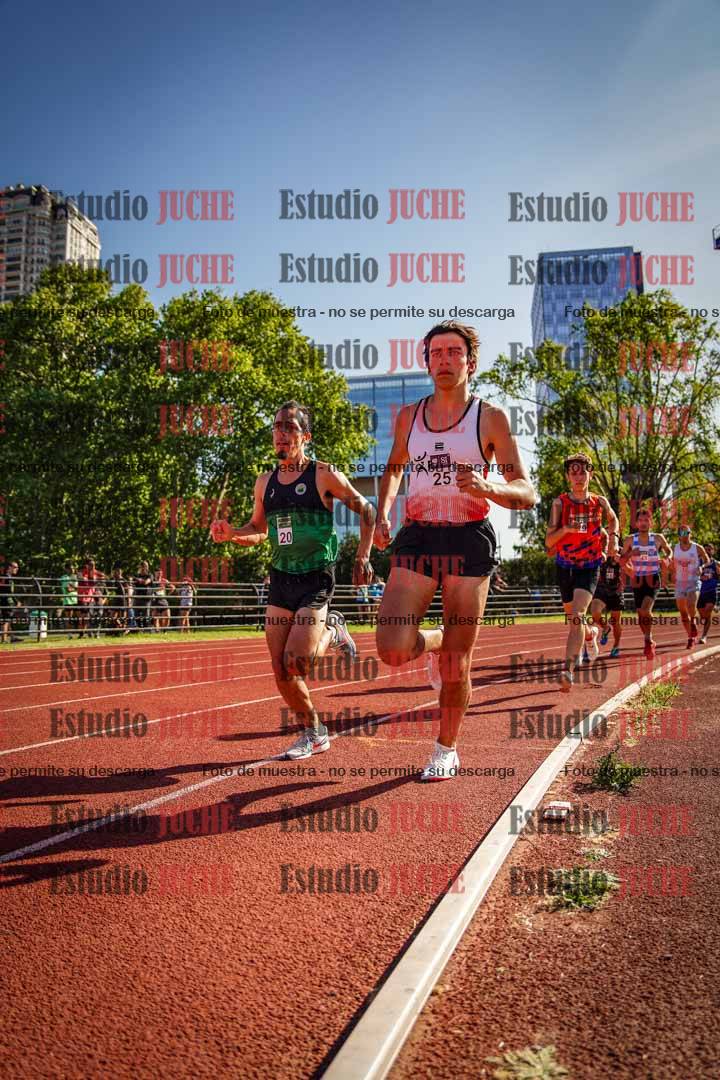 Fotos de los 1500 m llanos de varones