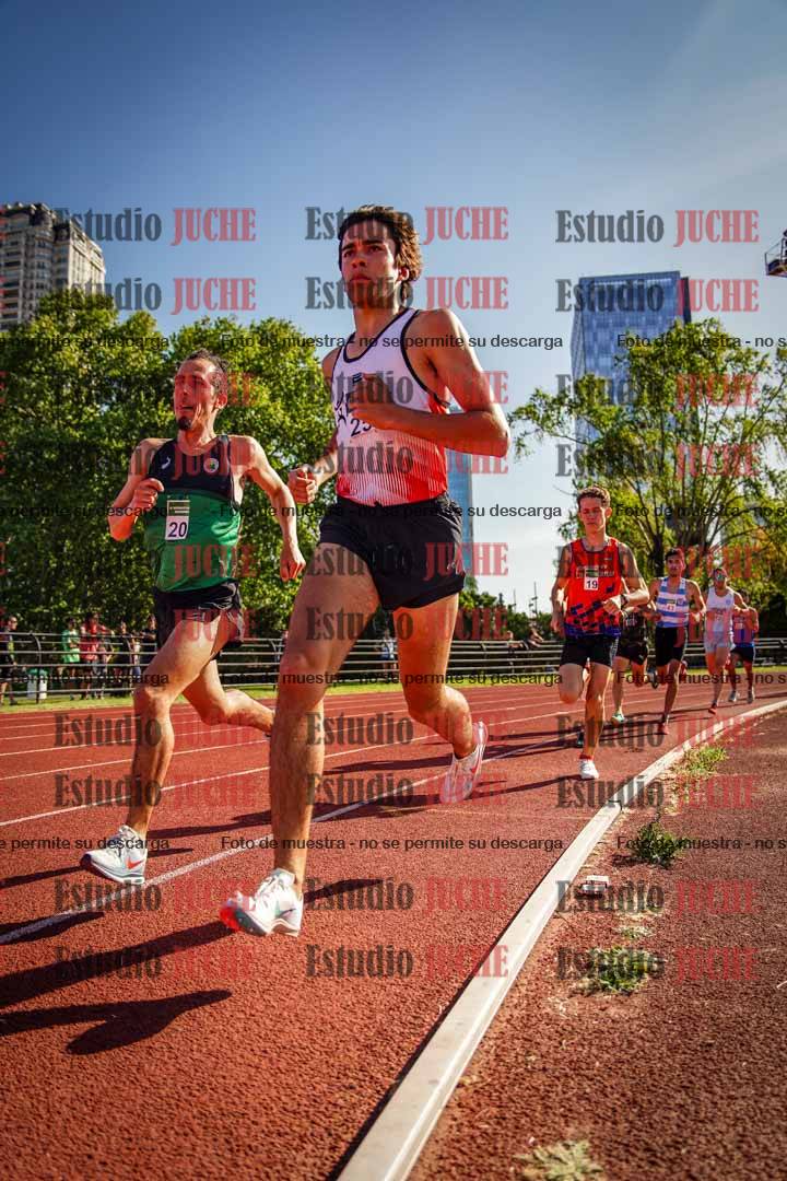 Fotos de los 1500 m llanos de varones