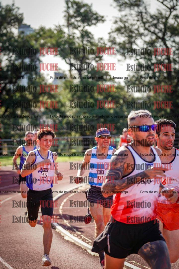Fotos de los 1500 m llanos de varones