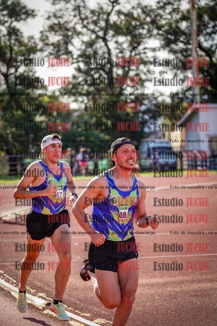 Fotos de los 1500 m llanos de varones
