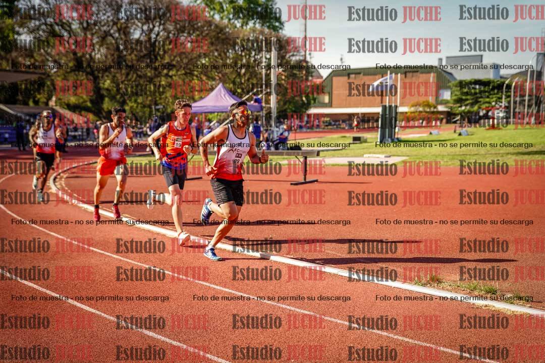 Fotos de los 1500 m llanos de varones