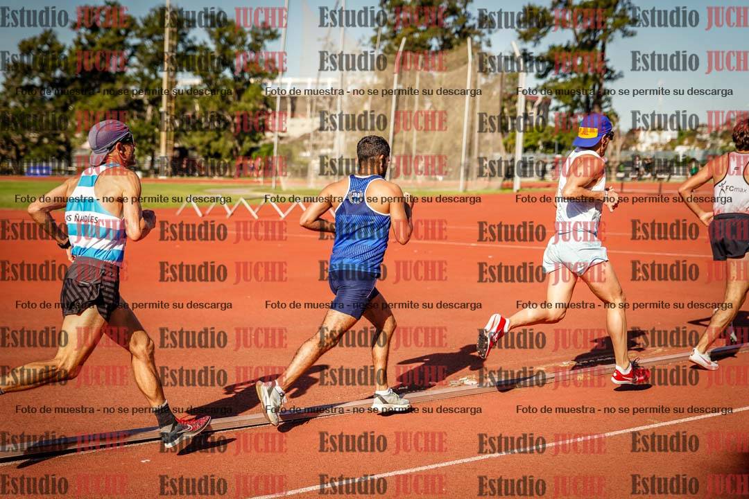 Fotos de los 1500 m llanos de varones