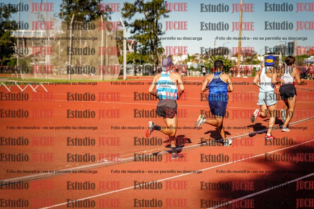 Fotos de los 1500 m llanos de varones
