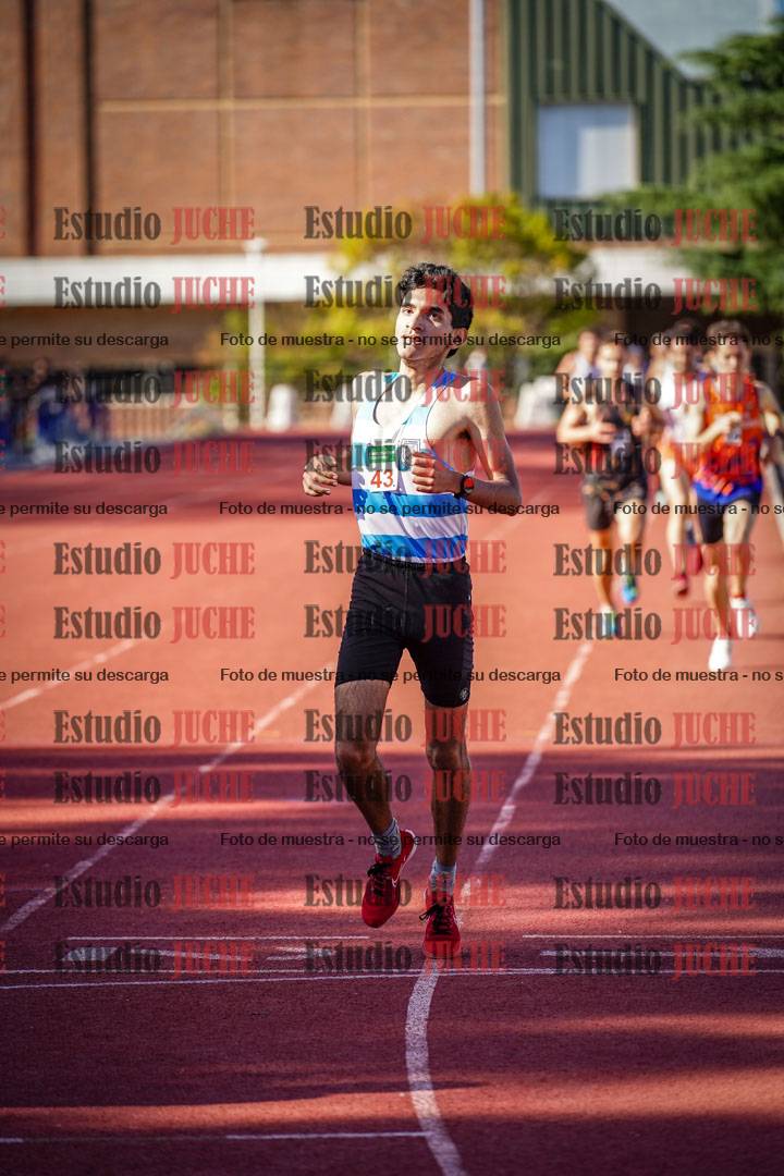 Fotos de los 1500 m llanos de varones