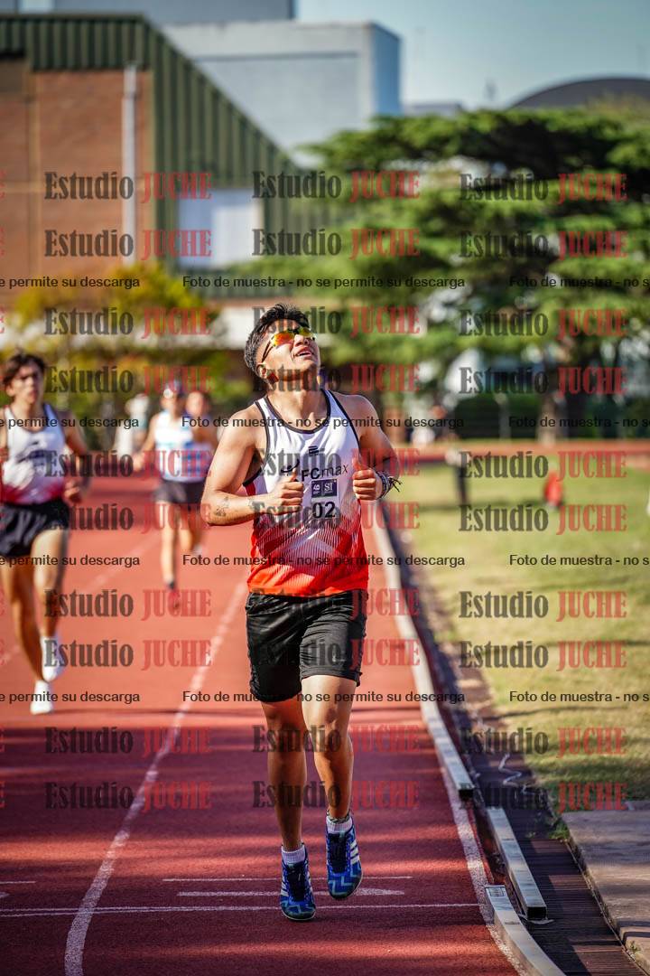Fotos de los 1500 m llanos de varones