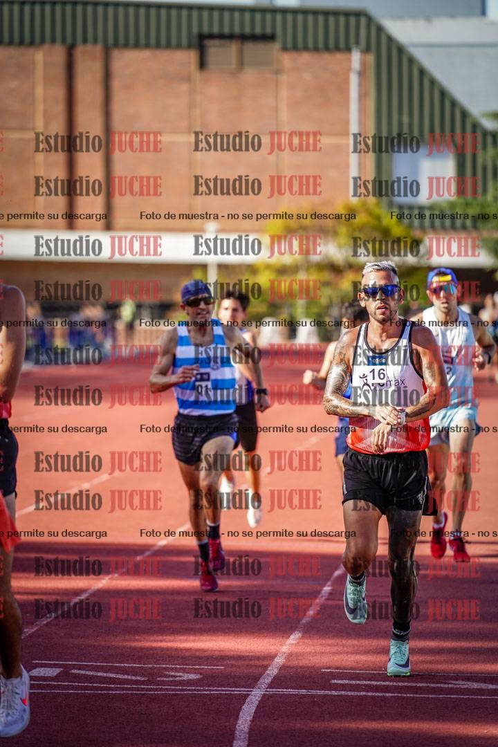 Fotos de los 1500 m llanos de varones