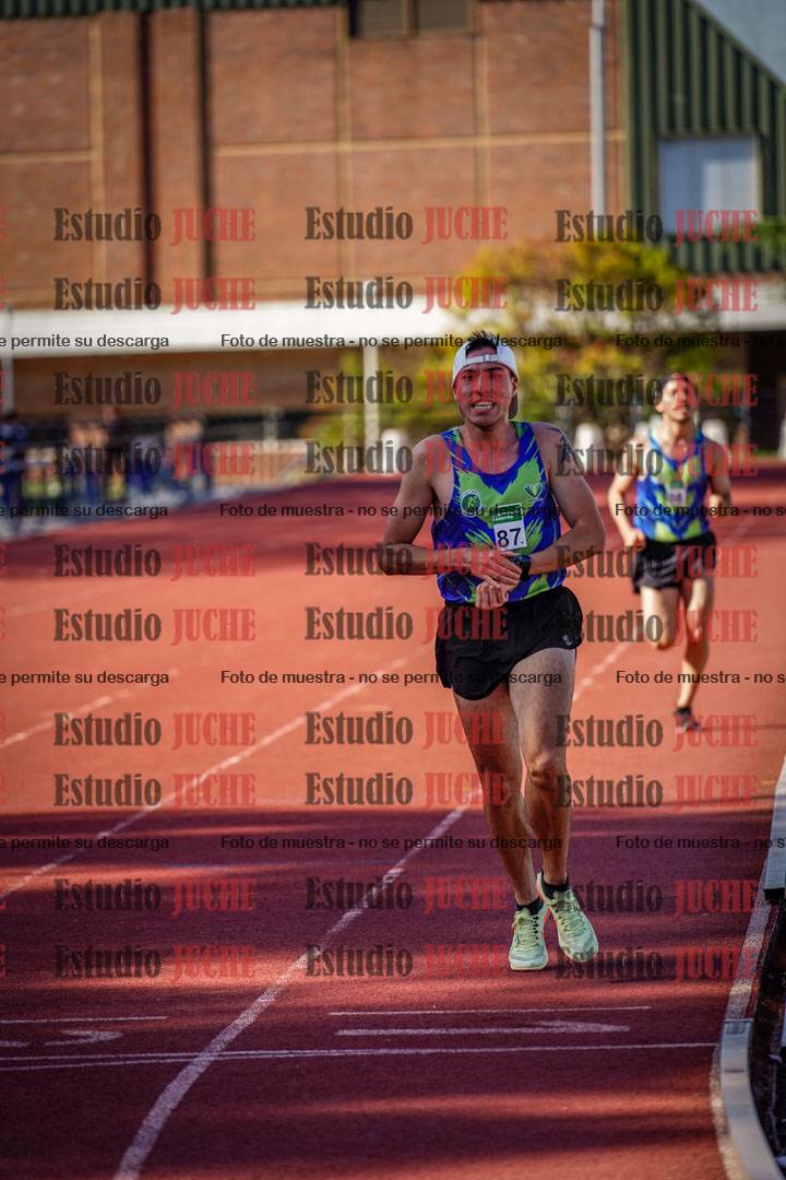 Fotos de los 1500 m llanos de varones