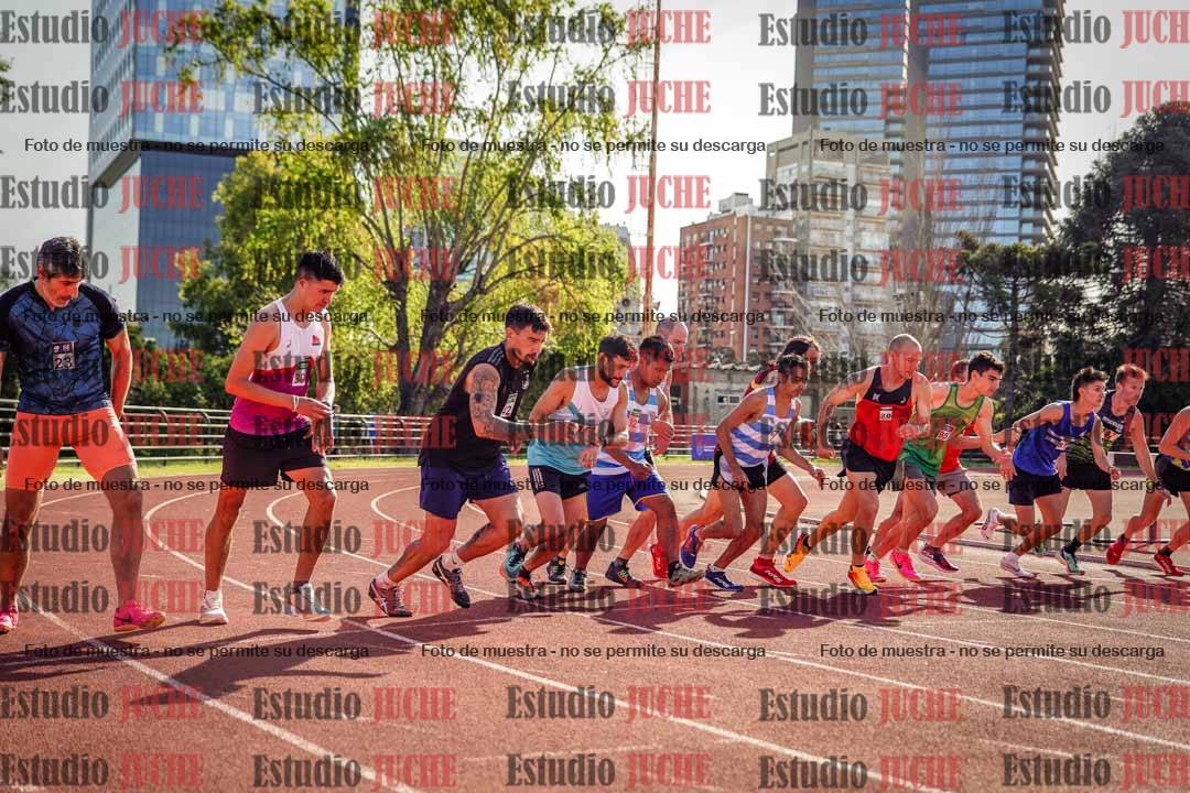 Fotos de los 1500 m llanos de varones