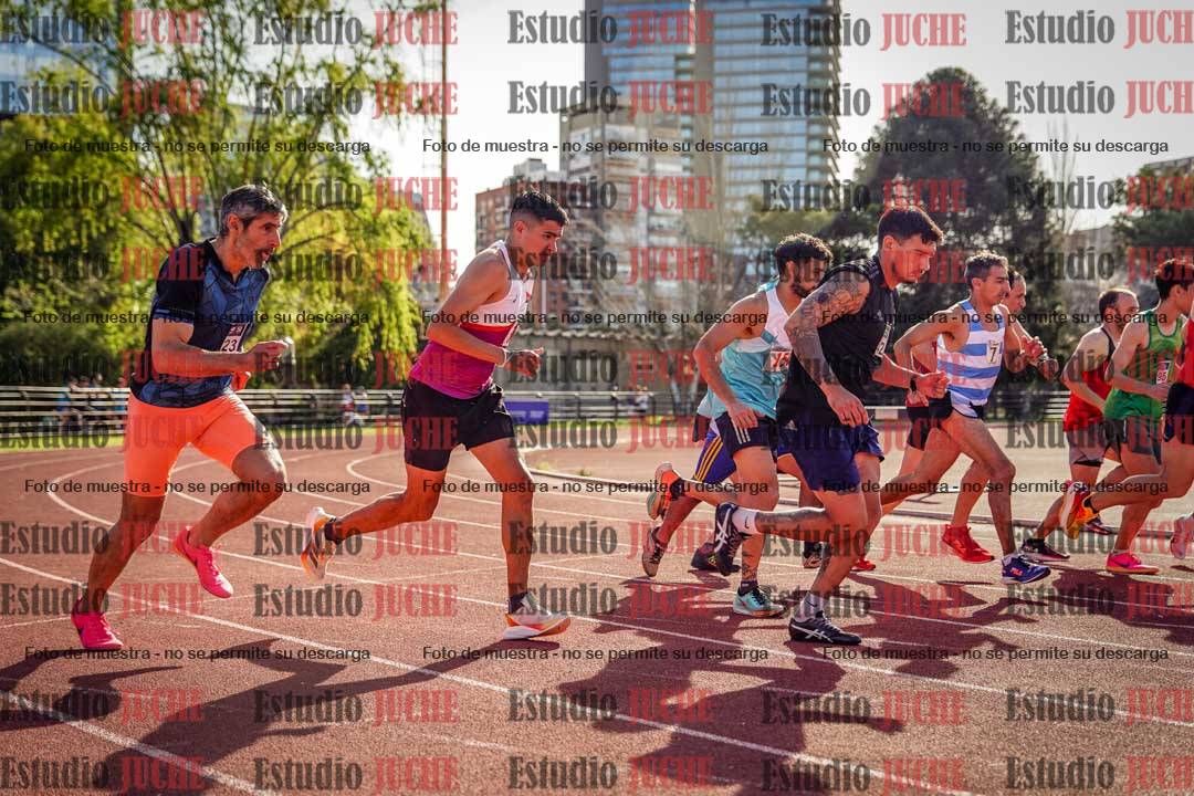 Fotos de los 1500 m llanos de varones