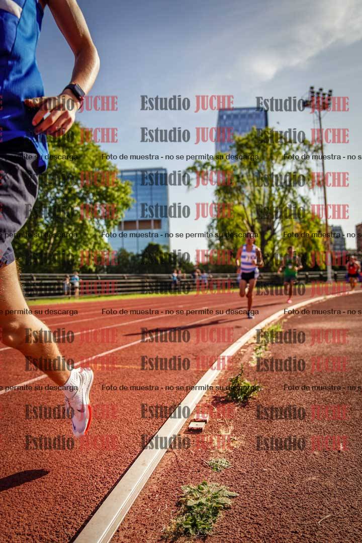 Fotos de los 1500 m llanos de varones