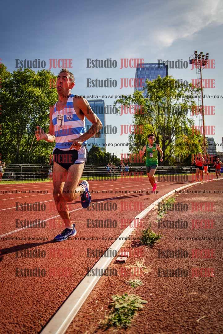 Fotos de los 1500 m llanos de varones