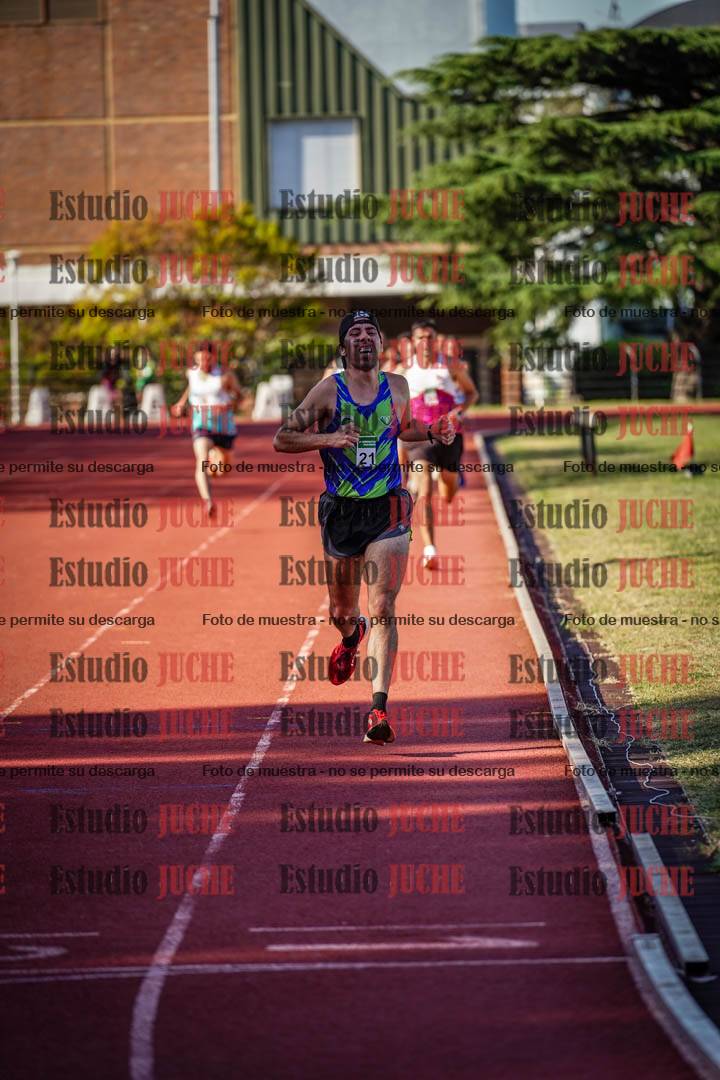 Fotos de los 1500 m llanos de varones