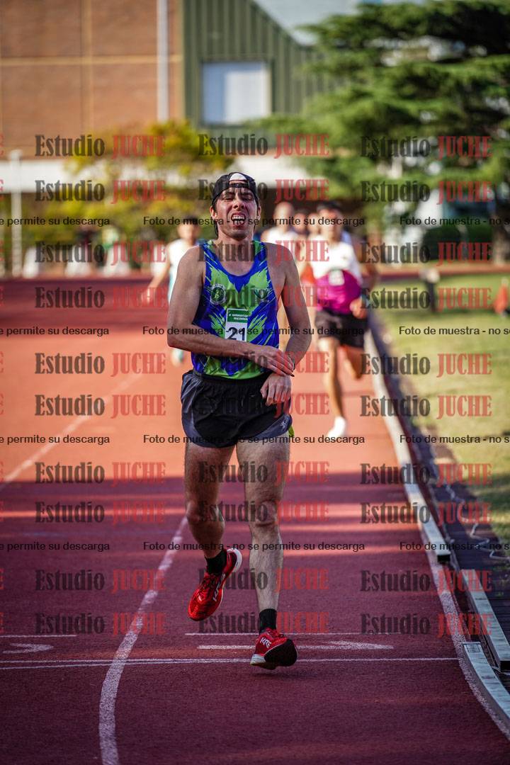 Fotos de los 1500 m llanos de varones